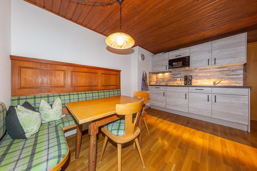 Beim Gschdoaga Apartment Mittenwald Bagian luar foto